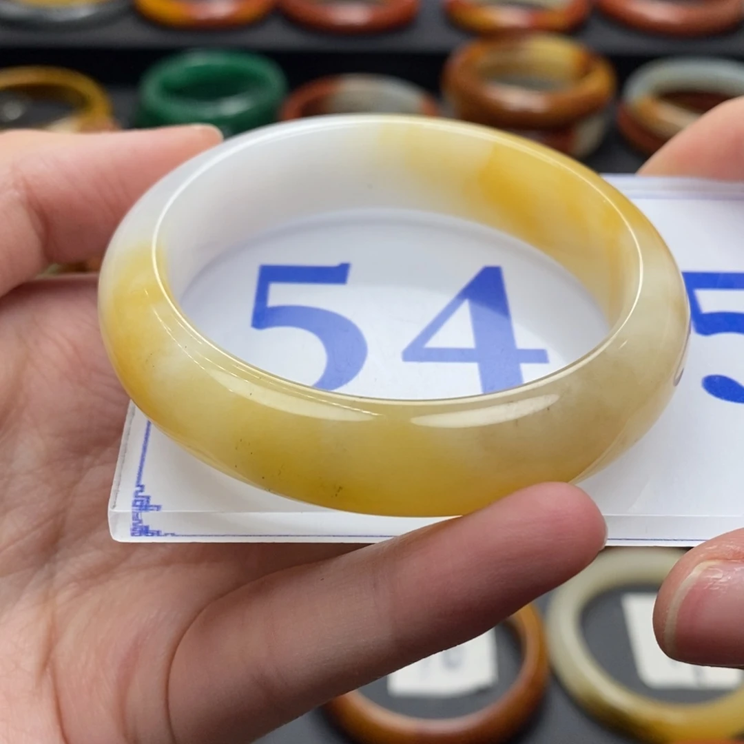 石英质玉（黄龙玉）手镯未镶嵌