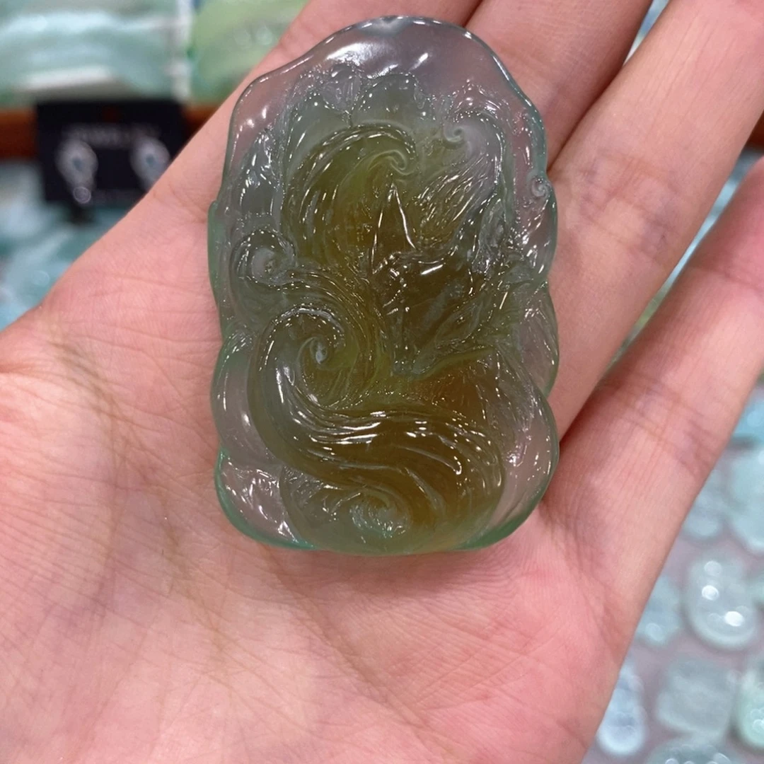 未镶嵌蛇纹石玉颈饰