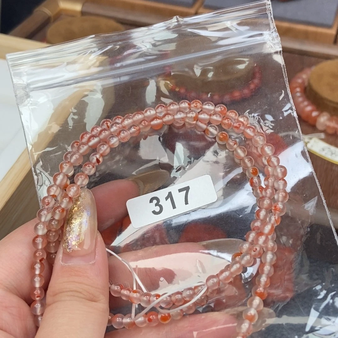 南红玛瑙未镶嵌手链