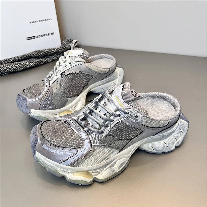 2025年春夏新款超火订书机做旧擦色脏脏包头半拖鞋无后跟老爹鞋女