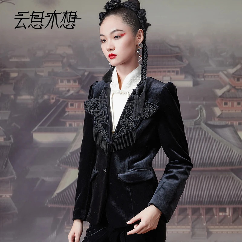 新中式2023秋季新款绣花流苏女士黑色西装外套10995