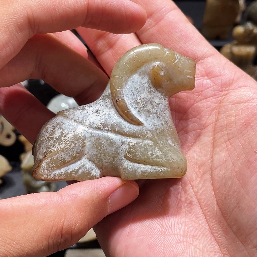 和田玉（糖玉）未镶嵌颈饰采**篱