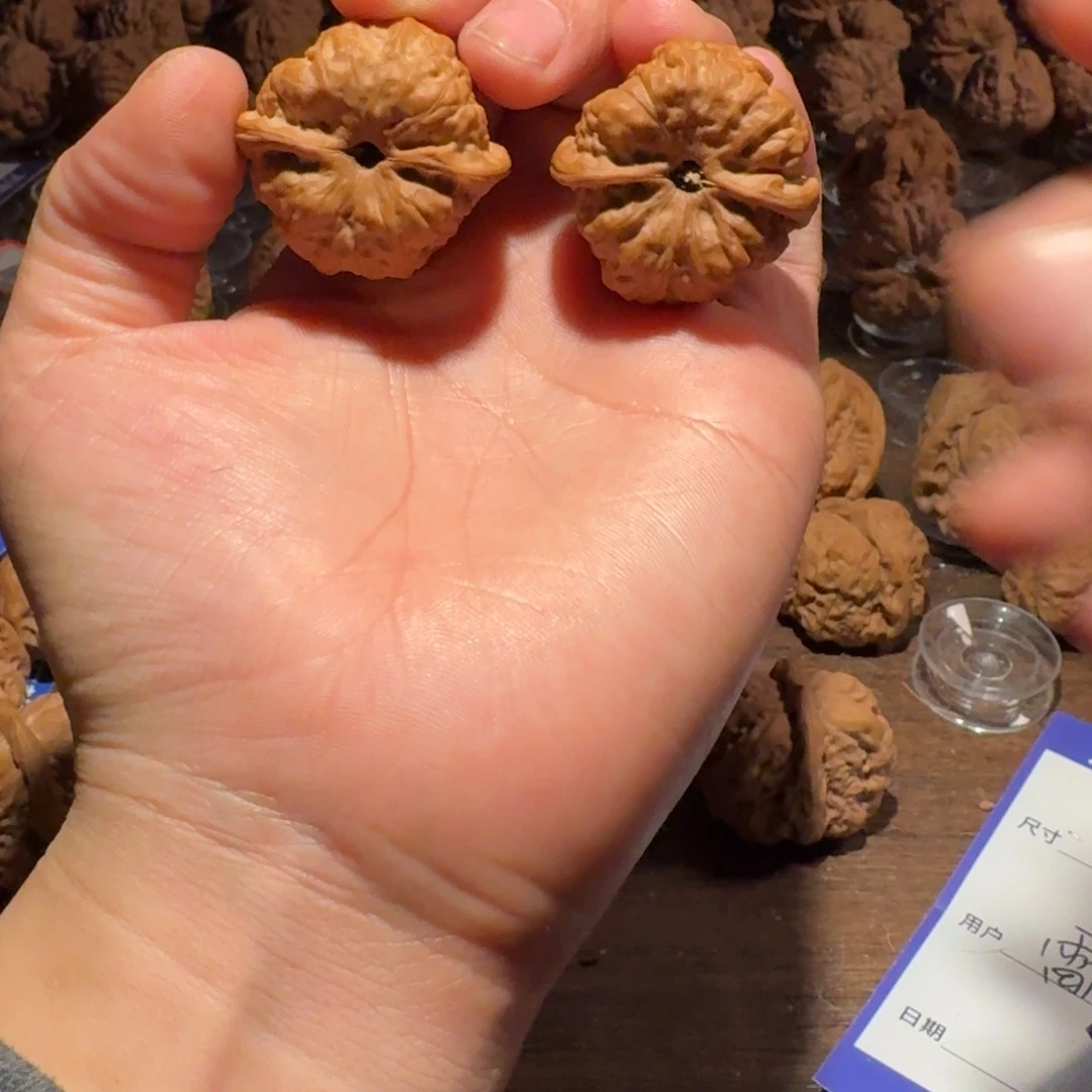 破***堂吊坠文玩核桃蛤蟆的眼睛是真的好看啊我