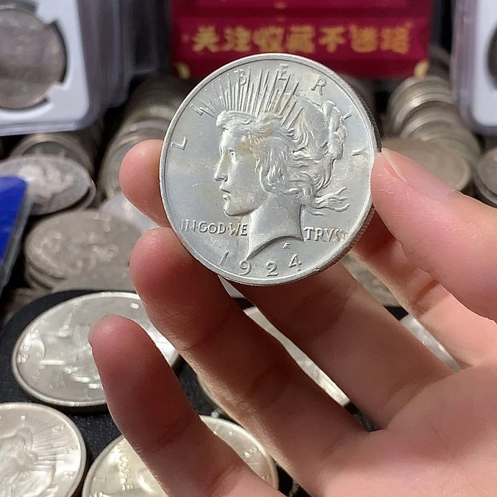 龙***竹银Ag900美国一美元银币