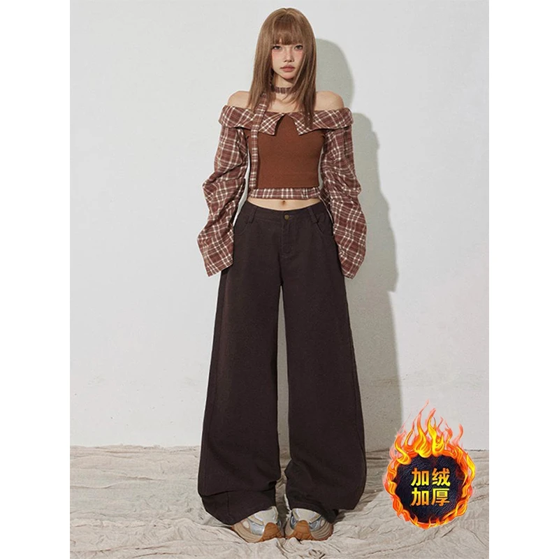 美式复古咖色加绒加厚牛仔裤女秋冬新款高腰宽松阔腿显瘦直筒裤子