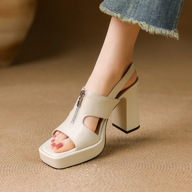 防水台高跟鞋2025年夏季新款10cm粗跟一字带凉鞋女真皮露趾罗马鞋