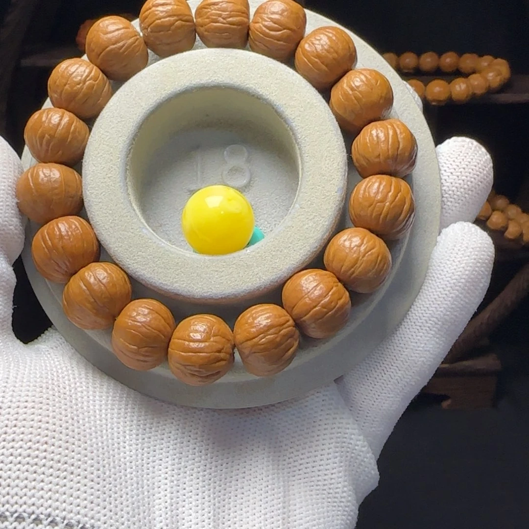 猴头核桃吊坠南瓜