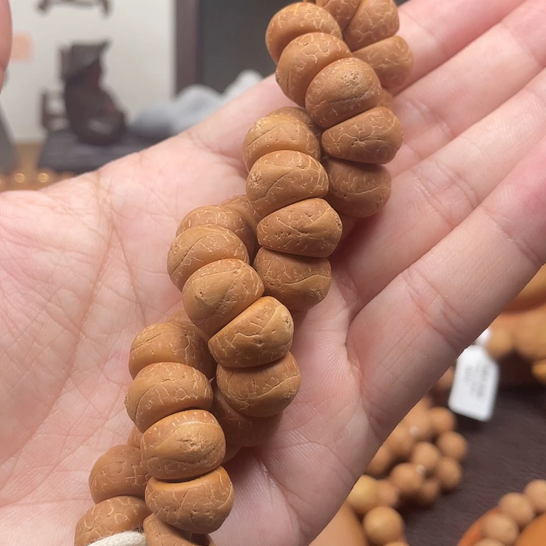 手串凤眼菩提大肠厚皮壳大眼睛13尺寸左右15号