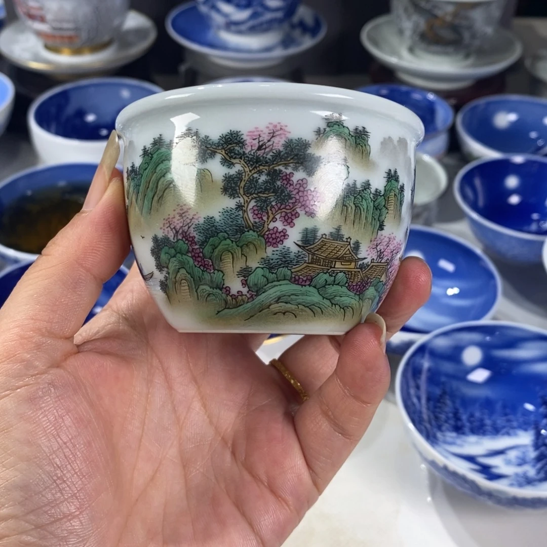 粉彩山水主人杯杯