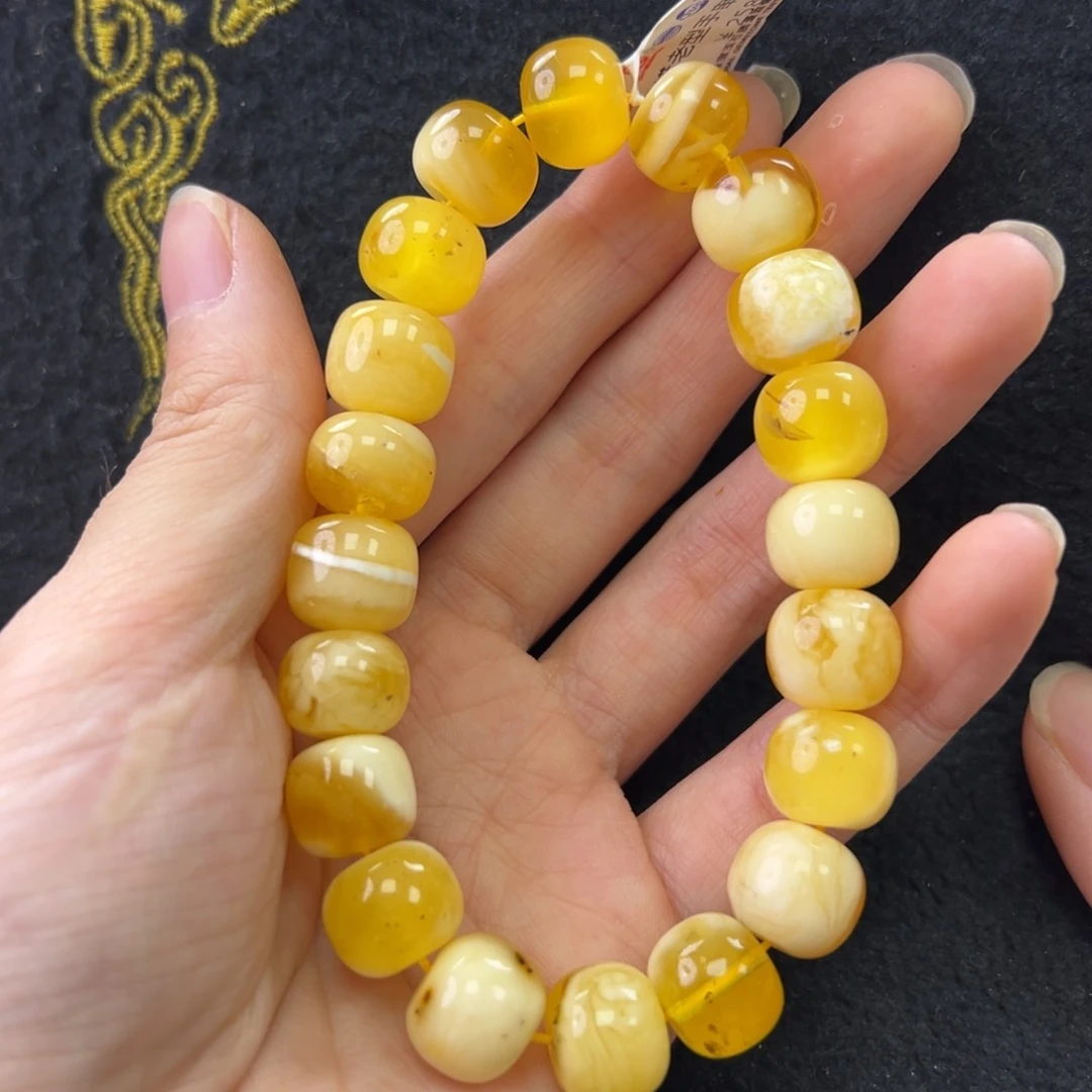 未镶嵌琥珀珠宝奇石