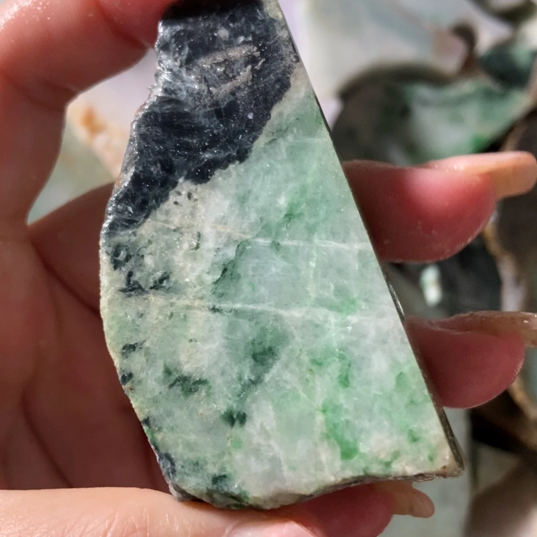 翡翠未镶嵌挂件天然翡翠