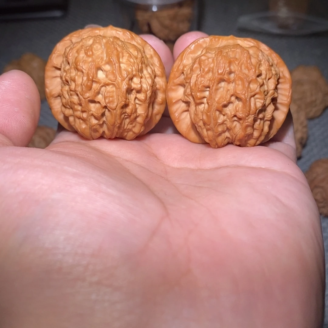 桃核吊坠42血麒麟