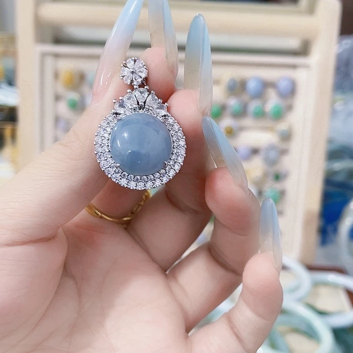 颈饰未镶嵌翡翠天然翡翠Ａ货