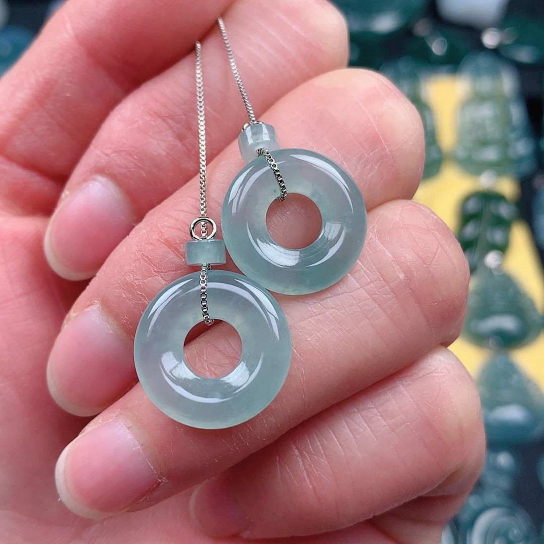 翡翠吊坠(不含链)未镶嵌吊坠