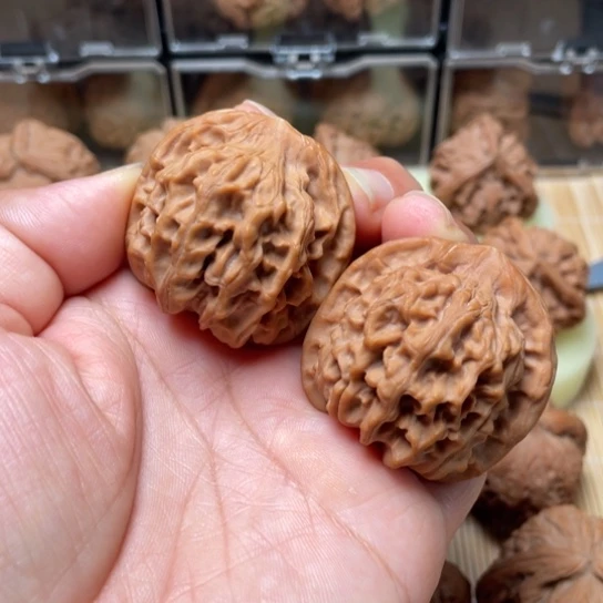 【闪购商品】吊坠文玩核桃天地………