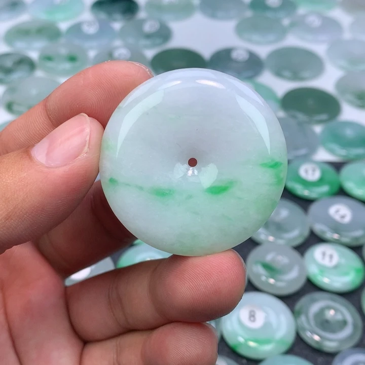 颈饰未镶嵌翡翠缅甸天然A货翡翠42.3-6.6