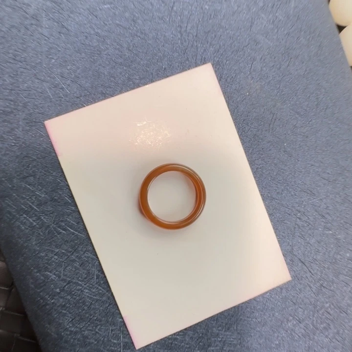 和田玉（糖玉）未镶嵌戒指