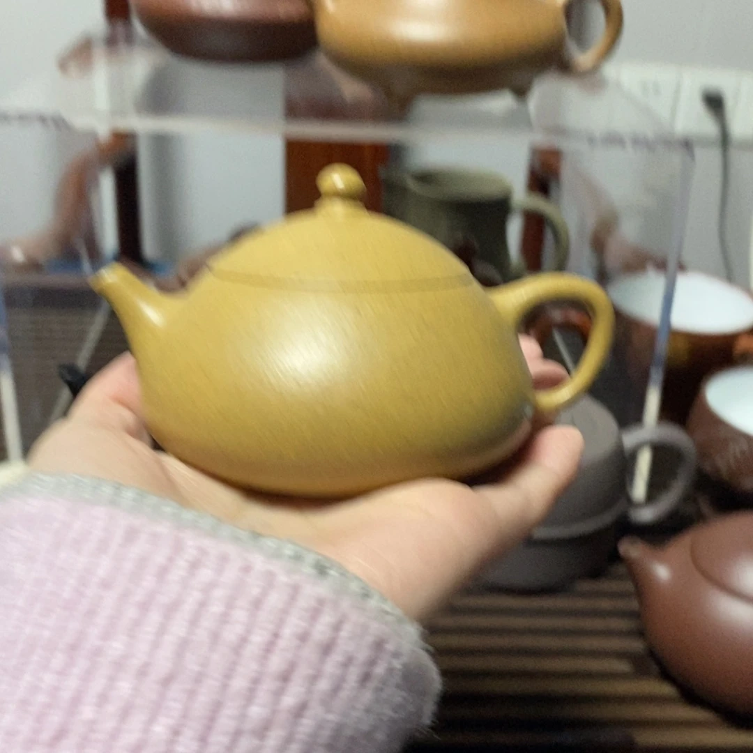 紫砂茶壶130cc.