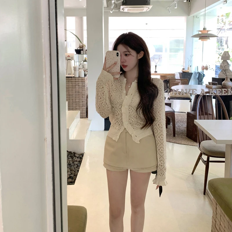 萌萌Ja 莱夏托执事~两色减龄少女感高腰A字花边裙裤休闲慵懒短裤