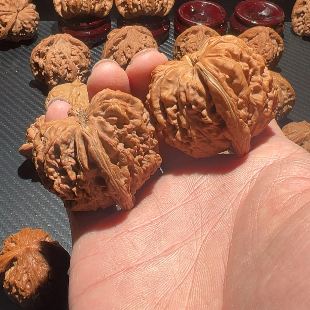 文玩核桃吊坠拱桥楼41菊花底