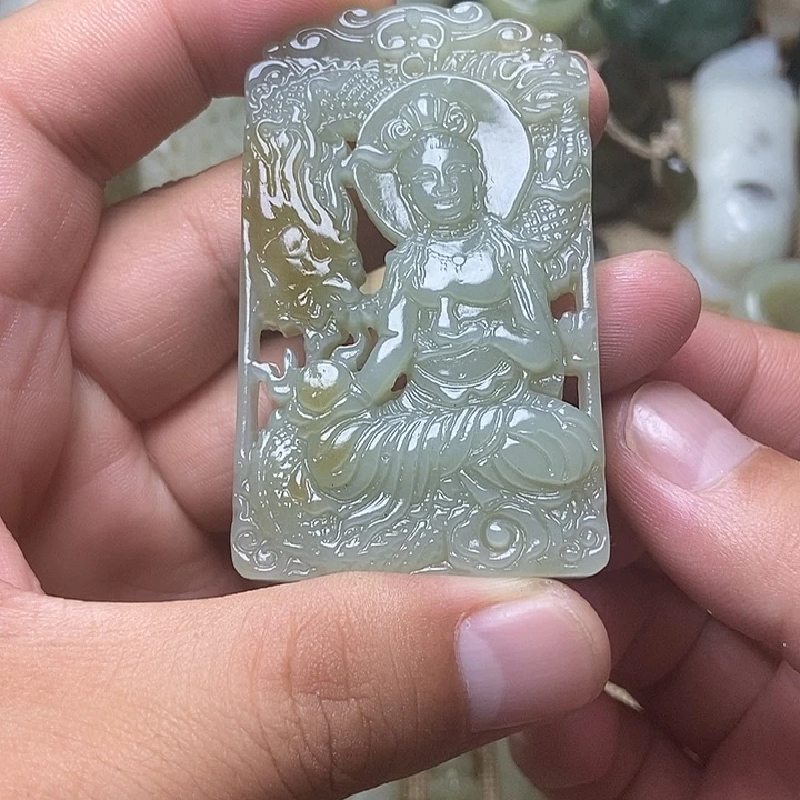 阜***哥和田玉未镶嵌挂件