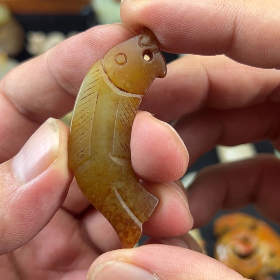 和田玉（糖玉）未镶嵌颈饰