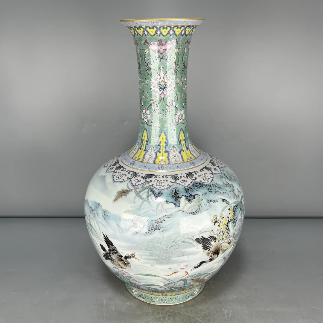 仿古瓷 仿古大清乾隆年制粉彩描金芦雁诗文赏瓶