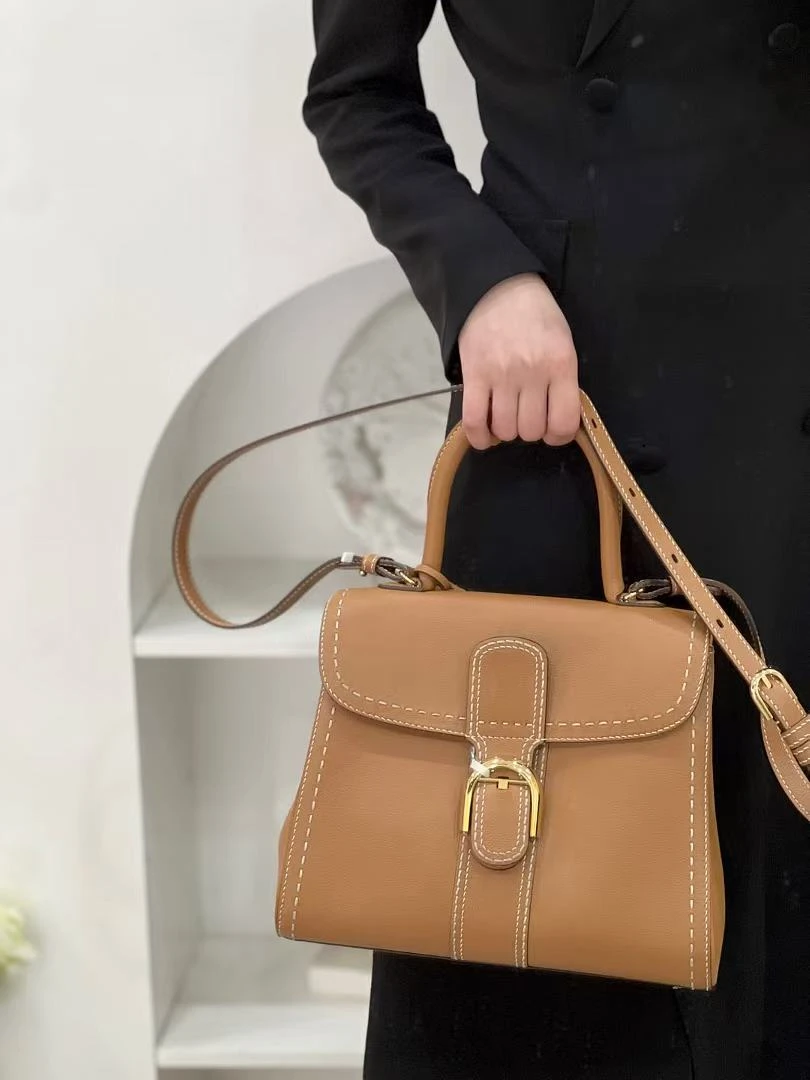 99新 Delvaux/德尔沃 德尔沃外缝中号焦糖金棕色/公价无/甄选
