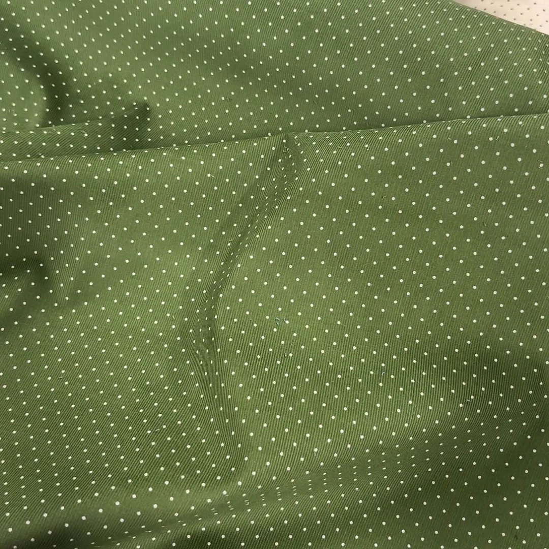棉北高新款21坑灯芯绒小波点绿色半米