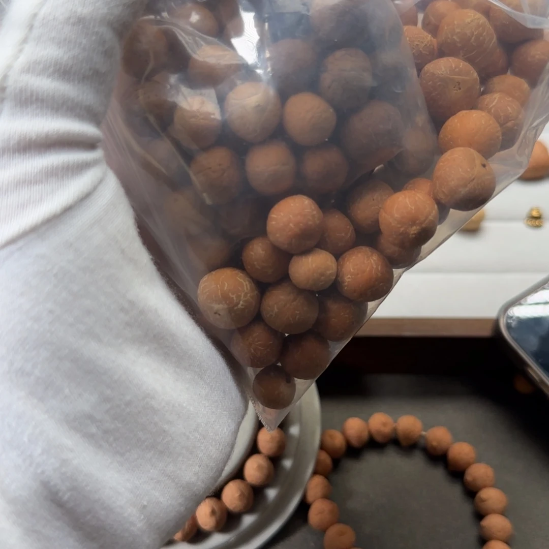 鉡***酱凤眼菩提吊坠凤眼菩提