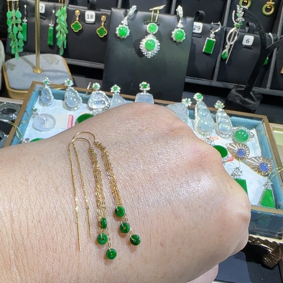 翡翠18K金镶嵌颈饰耳线