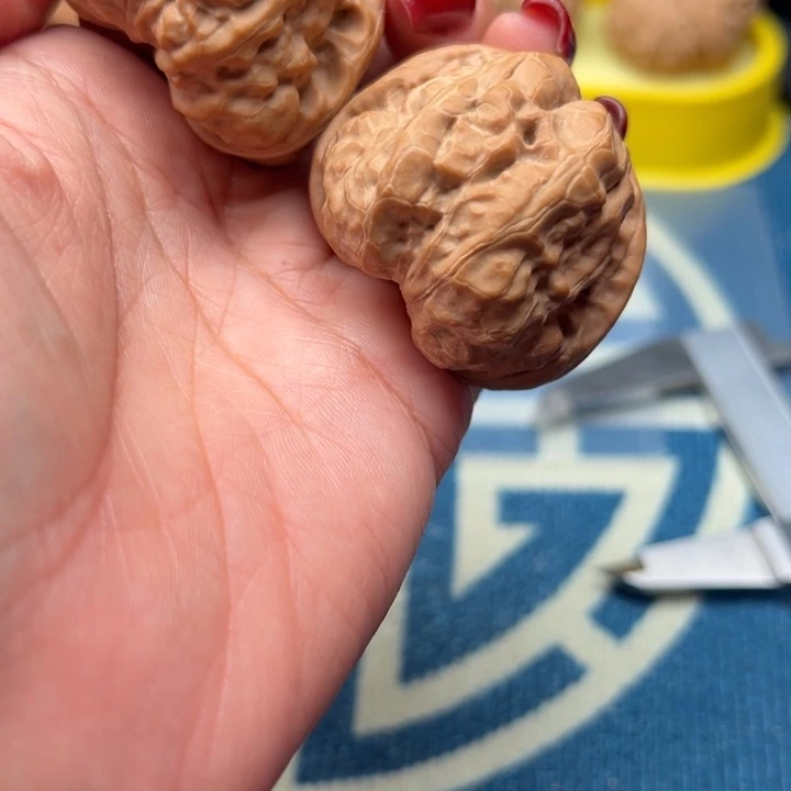 桃核吊坠文玩蛤蟆头