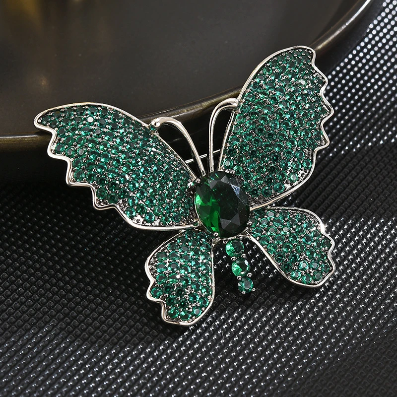 1167绿色蝴蝶胸针