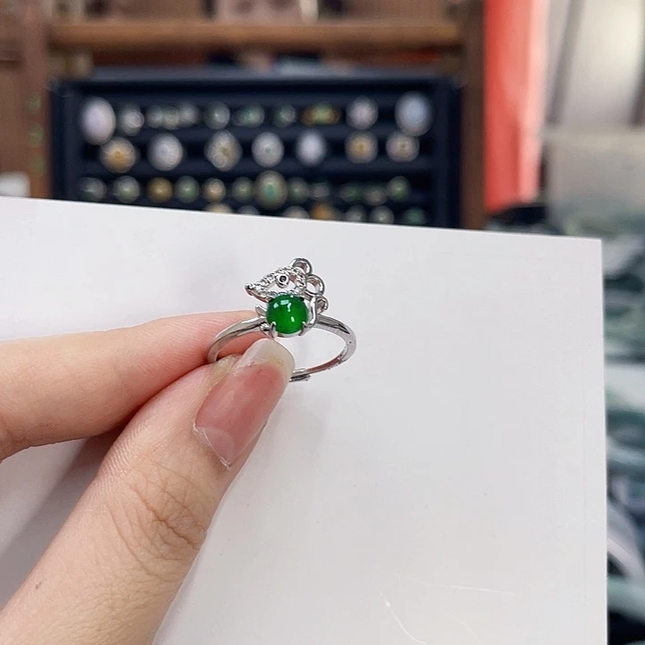 翡翠未镶嵌颈饰天然Ａ货翡翠