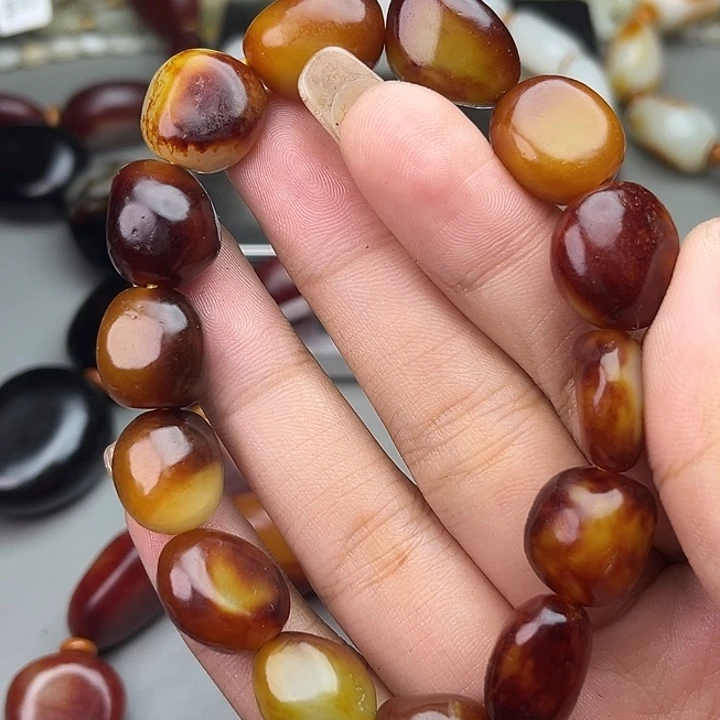 和田玉（糖玉）未镶嵌手链