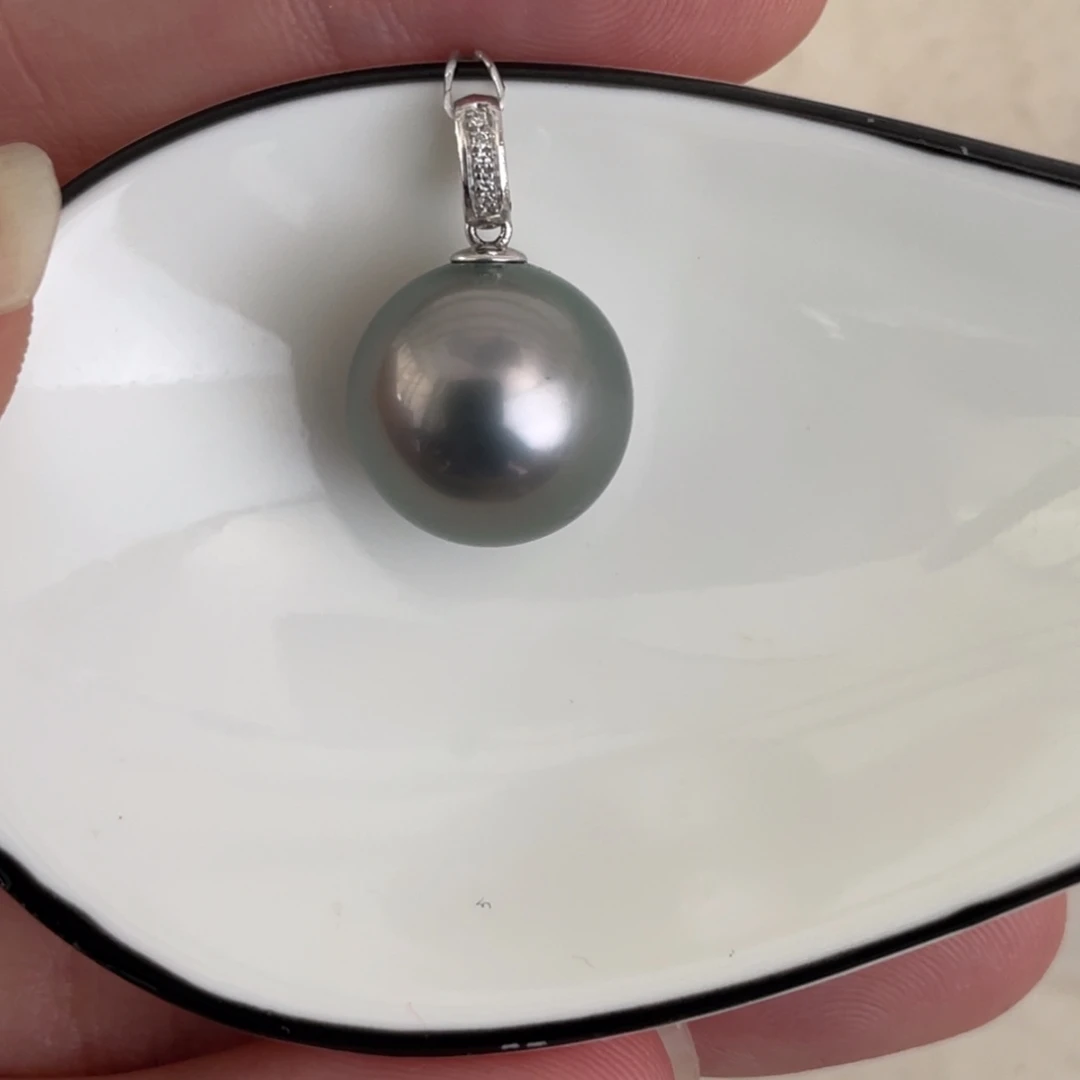 18K金镶嵌海水珍珠吊坠(不含链)13.0mm