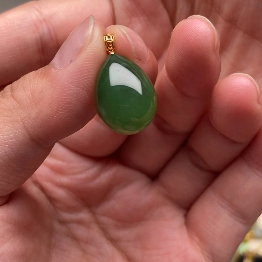 和田玉（碧玉）18K金镶嵌颈饰