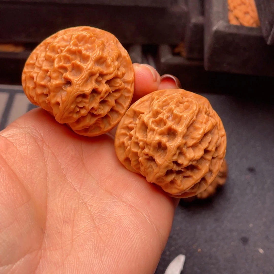 文玩核桃吊坠秦岭核桃19