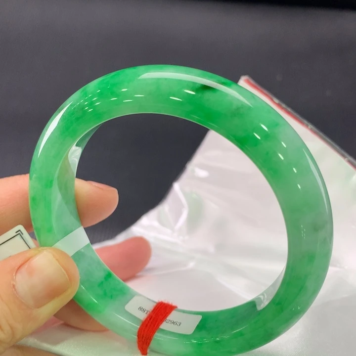 翡翠未镶嵌手镯正圈58-59