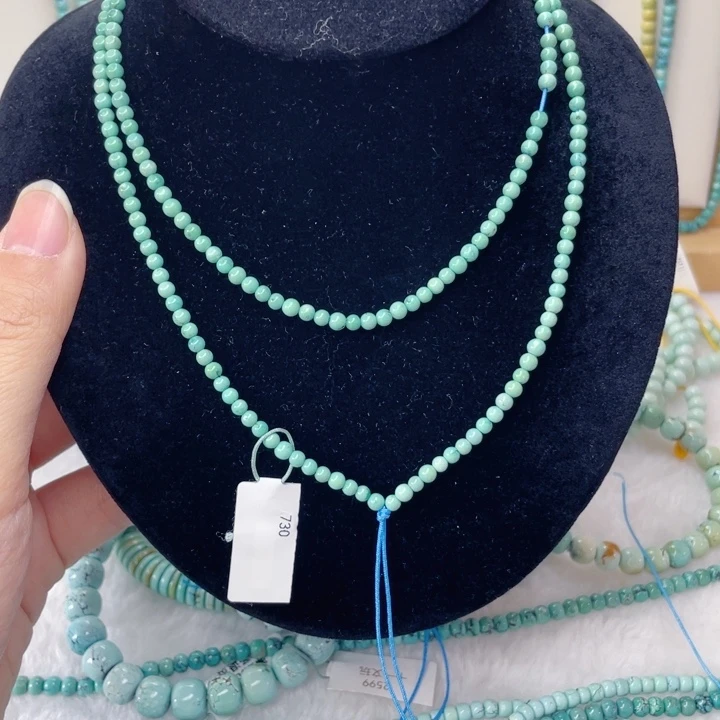 绿松石未镶嵌颈饰
