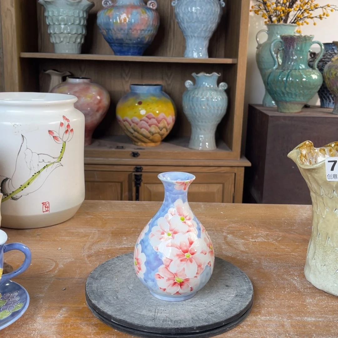 摆件陶瓷花瓶高14口径2.5手绘万花