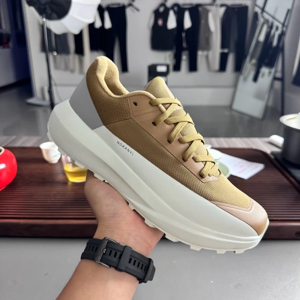 秋冬户外LD4越野跑鞋耐磨保暖抓绒防撞防风舒适缓震防刮通勤男鞋