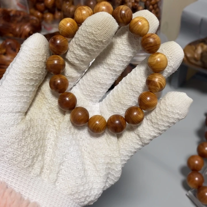 柏木太行崖柏骨料1.2带闪电，油性非常好