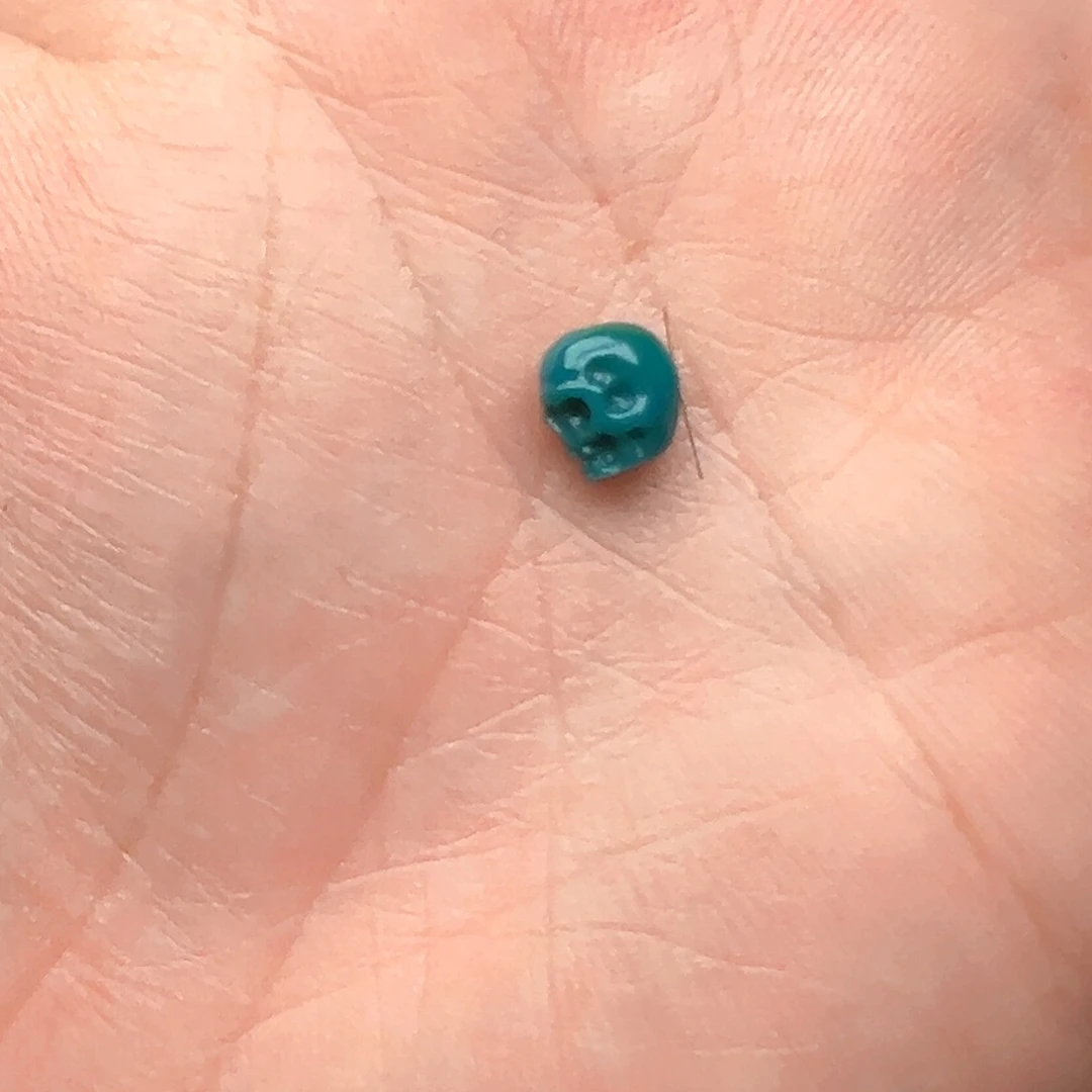 喜***末未镶嵌绿松石颈饰