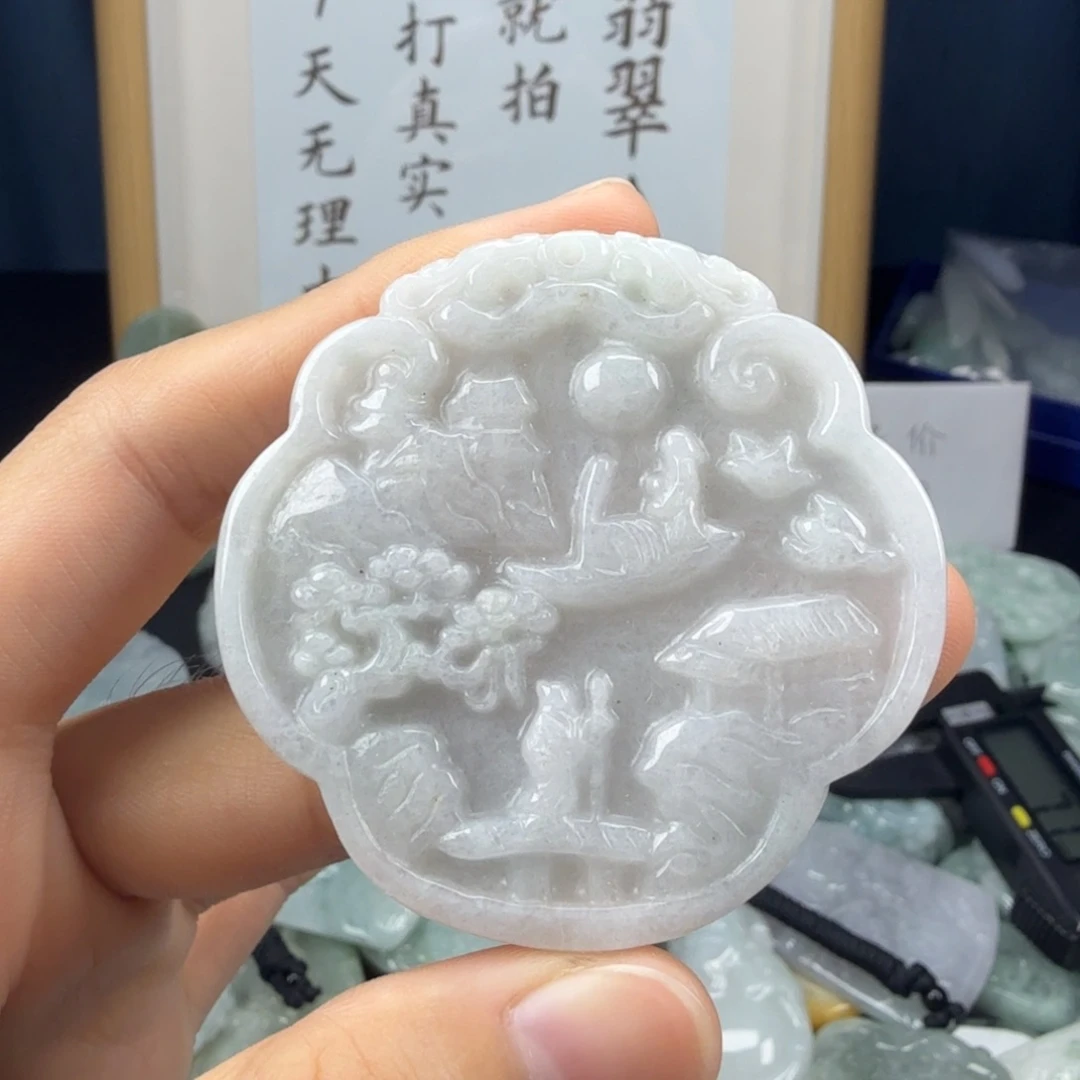 翡翠未镶嵌颈饰翡翠