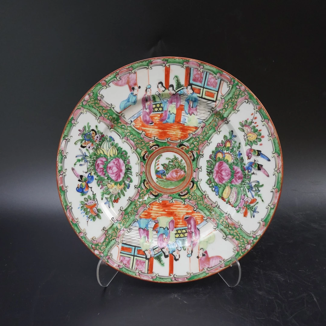 Lot.25090535清光绪广彩人物花鸟纹赏盘 直径：约24.8cm