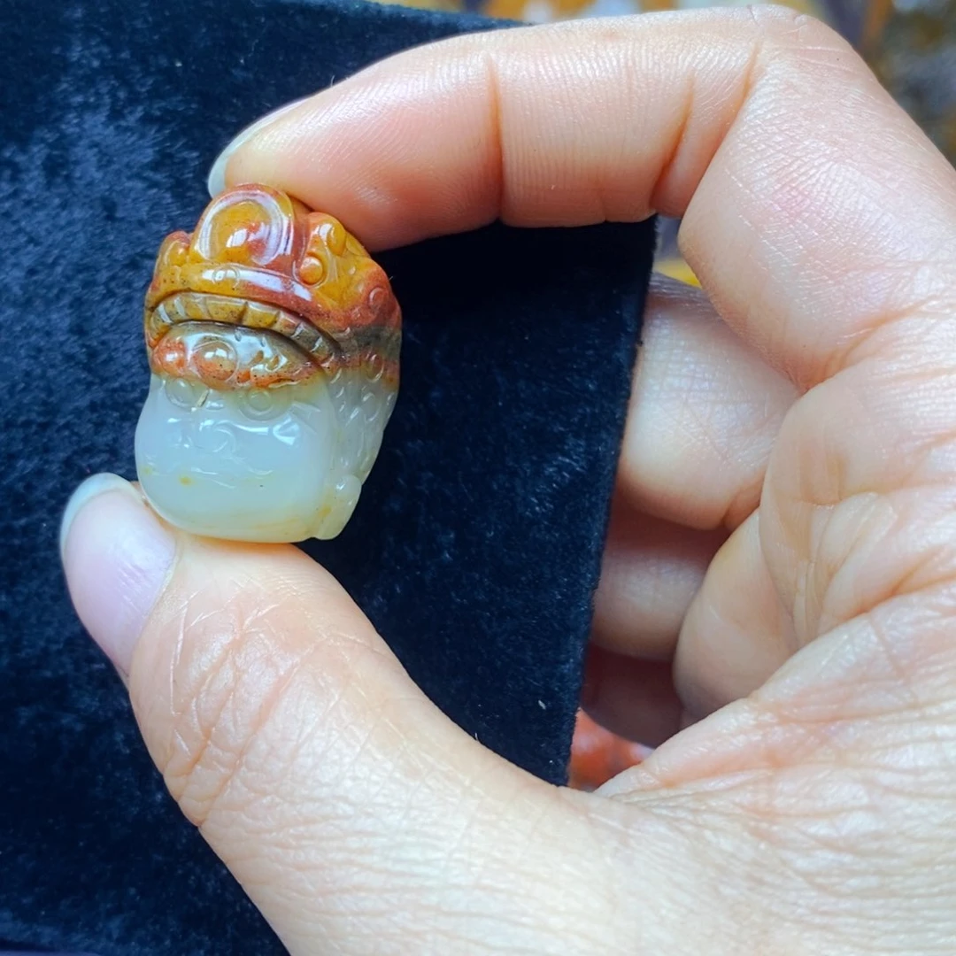 未镶嵌石英质玉（黄龙玉）吊坠(不含链)