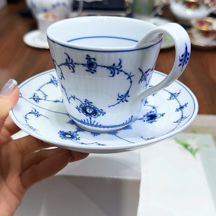 瓷片杯子杯子杯子水杯杯子水杯