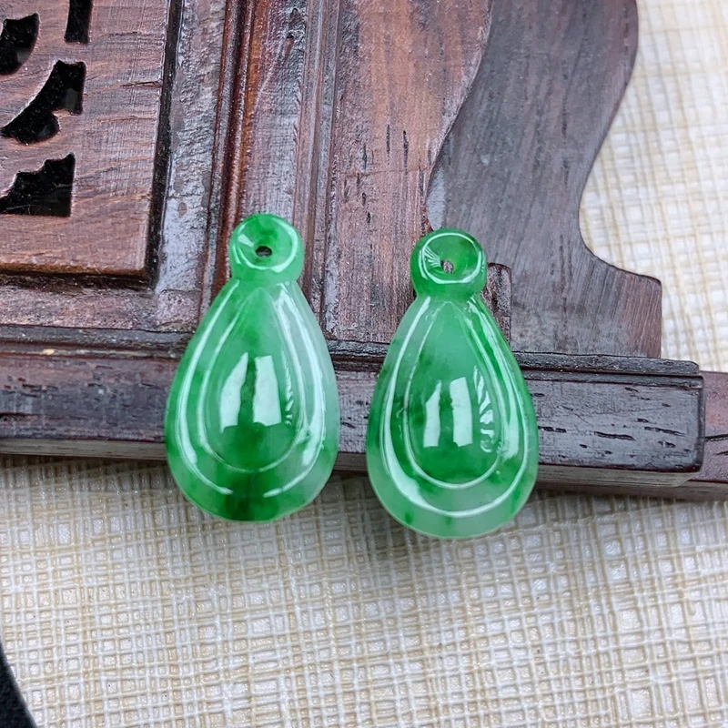翡翠缅甸天然A货玉器未镶嵌阳绿色水滴形耳坠耳环裸石可定制镶嵌
