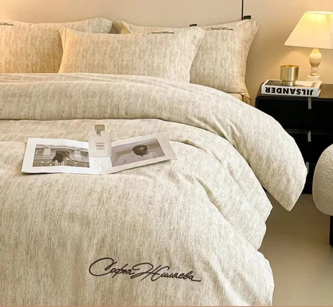 520磨毛刺绣四件套